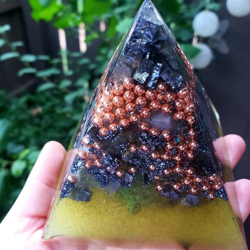 Orgone pyramid